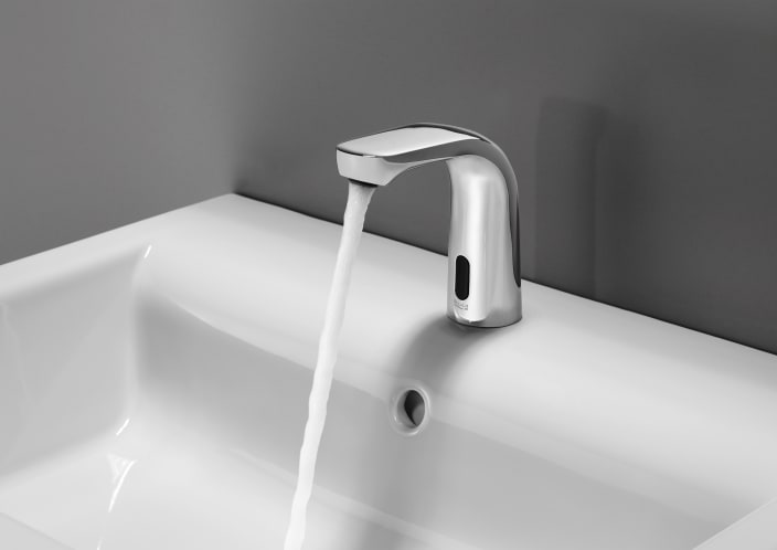 Roca L20 — installé sur un lavabo